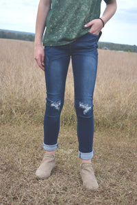 Distressed Knee Jeans