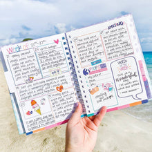 Load image into Gallery viewer, Gratitude Finder® Journals
